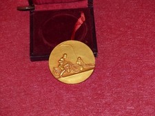 SPORT COLLECTIONS / MEDAILLE