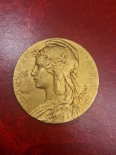 MEDAILLE en bronze Doré