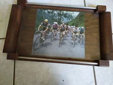 ancien plateau  avec photo de Raymond Poulidor// tour de France