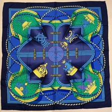 Robe formelle Hermès écharpe