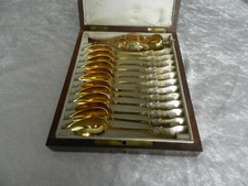 Rare coffret 12 cuillères à