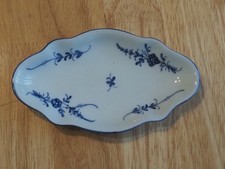 Ravier porcelaine de Chantilly