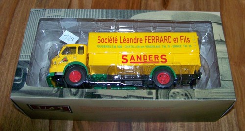 Camion autrefois saviem - camion,