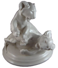 Schwarzburger Werkstatten Porcelaine Lion Cubs Figure Figurine Porzellan Figur