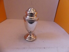 SALIERE EN FORME DE COUPE  EN