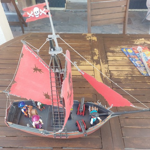 Sympa bateau pirate - bateau,