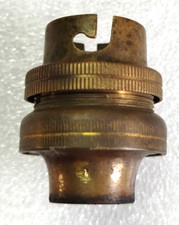 Douille B22 pas de 16,85 mm en