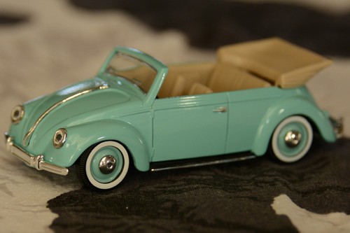 Miniature vw coccinelle - 1:43,