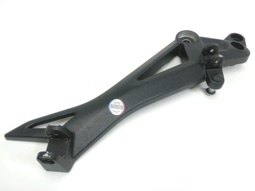 Platine avant droite ducati - platine,