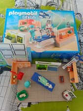 Playmobil 5530 Chirurgien Vétérinaire Et Salle D'opération