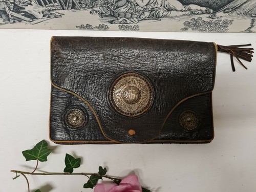 Ancienne sacoche cuir - en,
