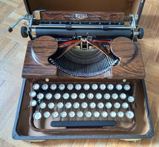 Machine à écrire Vintage "ROYAL Made in USA", fonctionnelle avec ruban.