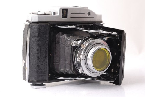 Appareil photo moyen format