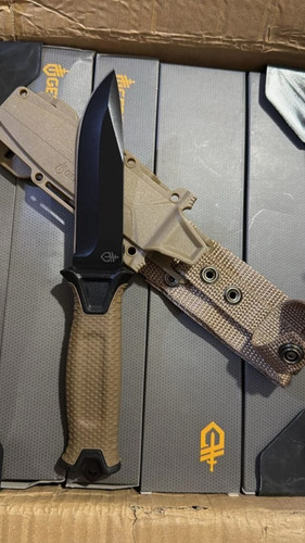 Gerber strongarm fixed blade - strongarm,