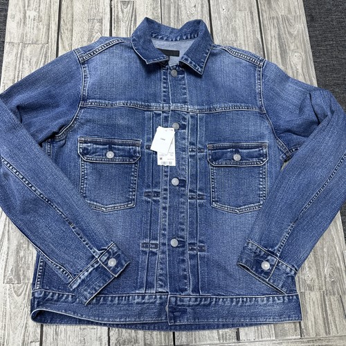 Nwt uniqlo washed blue - nwt, button