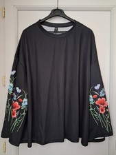 Tunique neuve taille 56-58