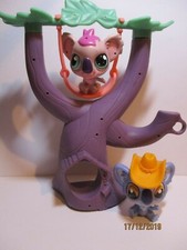 PETSHOP "ARBRE DE JEU + 2 PANDAS N°3832 et N°3833