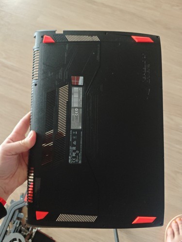 Bottom case noir pouces - 15,