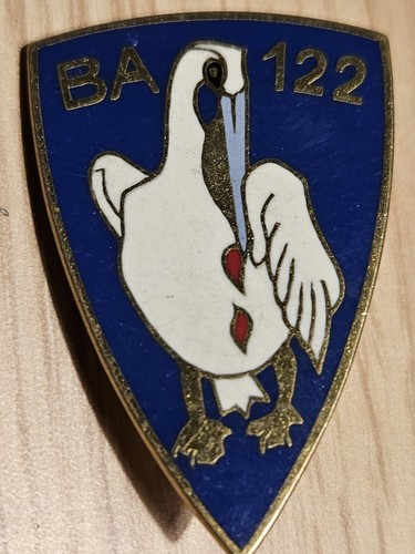 Insigne militaire pucelle - insigne, base