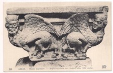 arles ,musée lapidaire ,chapiteau roman aux phinx ailés
