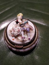 Boîte en Porcelaine avec