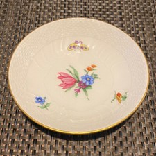  Assiette KPM Berlin de la manufacture royale, XIXe siècle