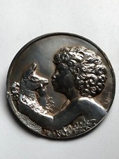 Superbe RARE ancienne GRANDE MEDAILLE BROCHE BRONZE argenté FAUNE par F. THENOT