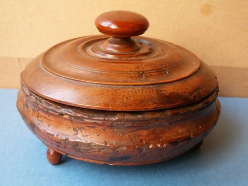 Ancienne boite epices - a, tabac