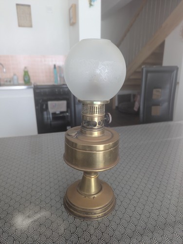 Lampe pétrole laiton - à, en