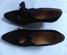 Unique : Escarpins CUIR MYMA, pointure 41, talon 7 cm