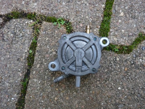 Pompe essence carburant - essence,