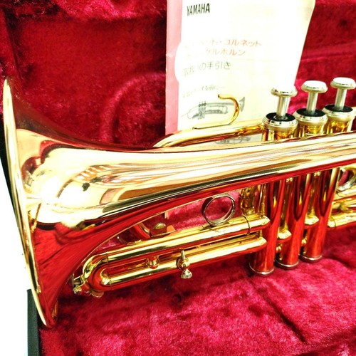 Yamaha ycr 3330 - bb, cornet