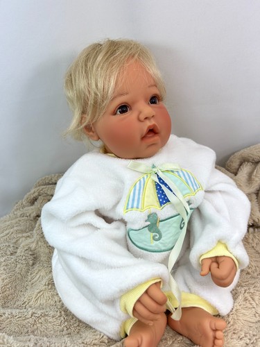 Lee middleton doll sweet - lee,