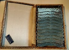 12 portes couteaux de