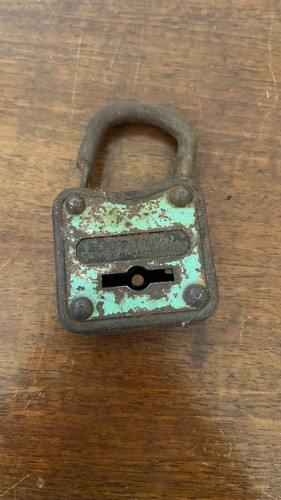 Cadenas ancien fer sans - ancien,