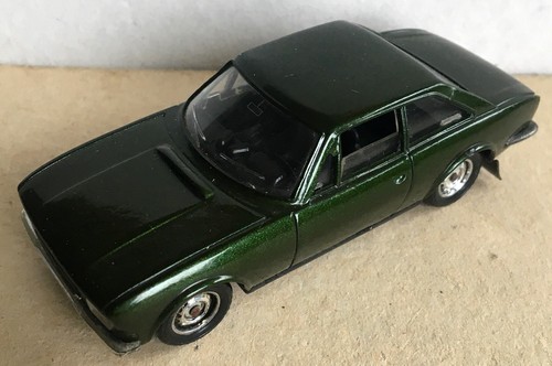 Solido 1055 peugeot 504 - solido,