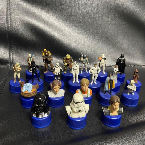 Lot figurines à - de, 21