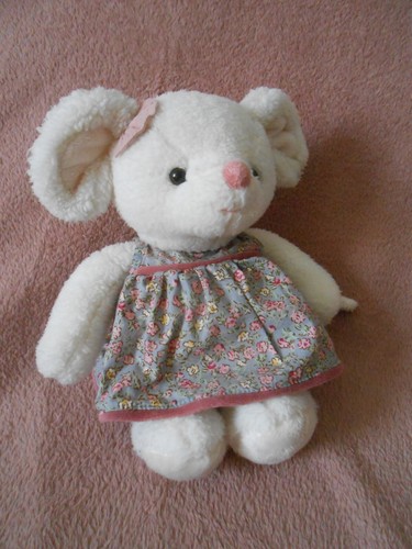 Doudou peluche souris blanche