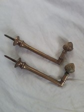 Lot 2 Crochets en laiton  Porte Embrasse  Rideau  pomme de pin