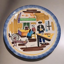 Assiette décorative en
