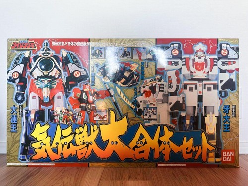 Mighty morphin power rangers - mighty,