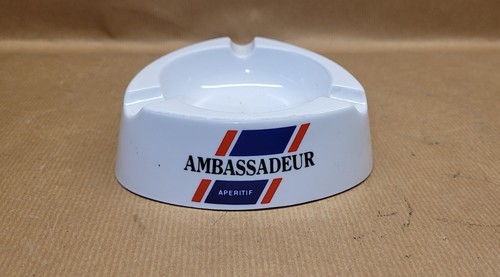 Ancien cendrier ambassadeur - ancien,