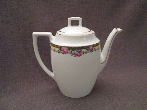 Cafetière ancienne - , en