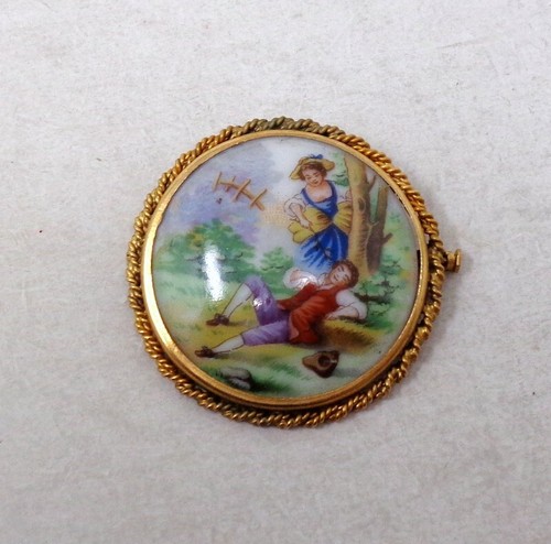Superbe broche ancienne - , en