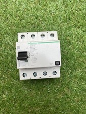 Schneider 16750 disjoncteur - 16750,