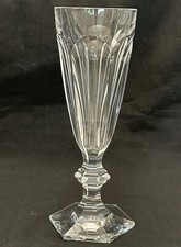 FLUTE EN CRISTAL  DE  BACCARAT  MODELE HARCOURT 1841 SIGNE 18 CM