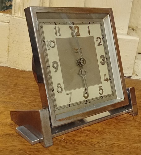 Ancien réveil pendule - réveil,