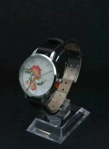 Naf montre - :, femme