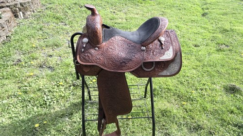 Circle equitation leather - circle,