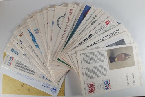 Lot 23 documents - (330b),